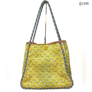 TORY BURCH Woven raffia and leather tote beach weekender bag. 🩵💛